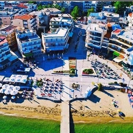 Relax Apartment Peraía Екстериор снимка