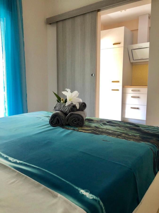 Relax Apartment Peraía Екстериор снимка