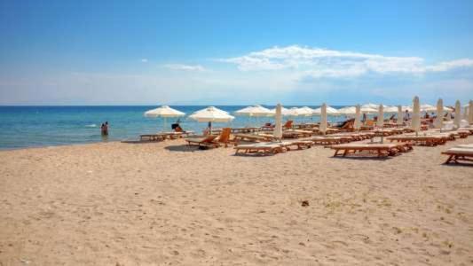 Relax Apartment Peraía Екстериор снимка