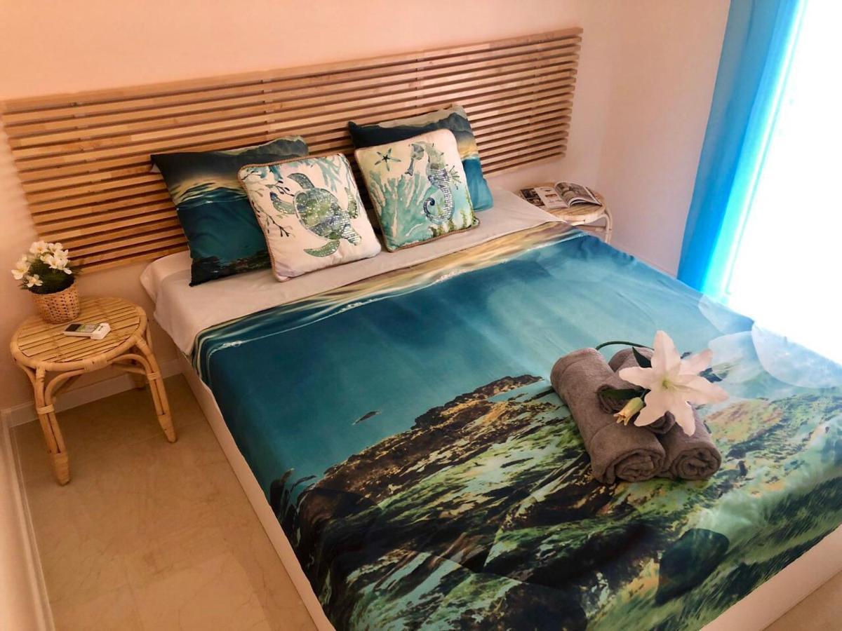 Relax Apartment Peraía Екстериор снимка
